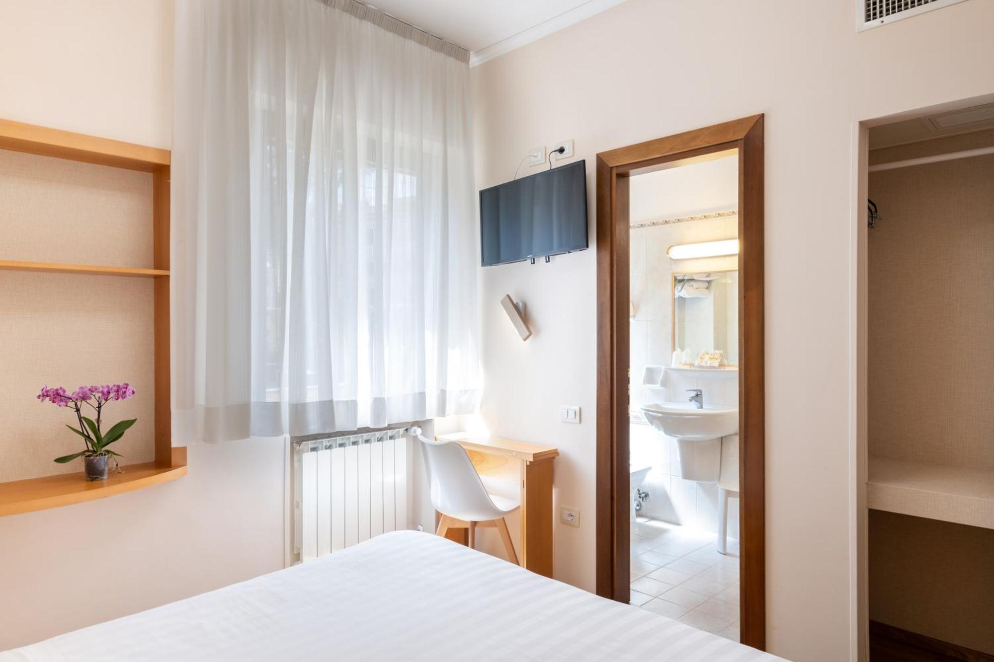 Hotel Santa Prisca Roma